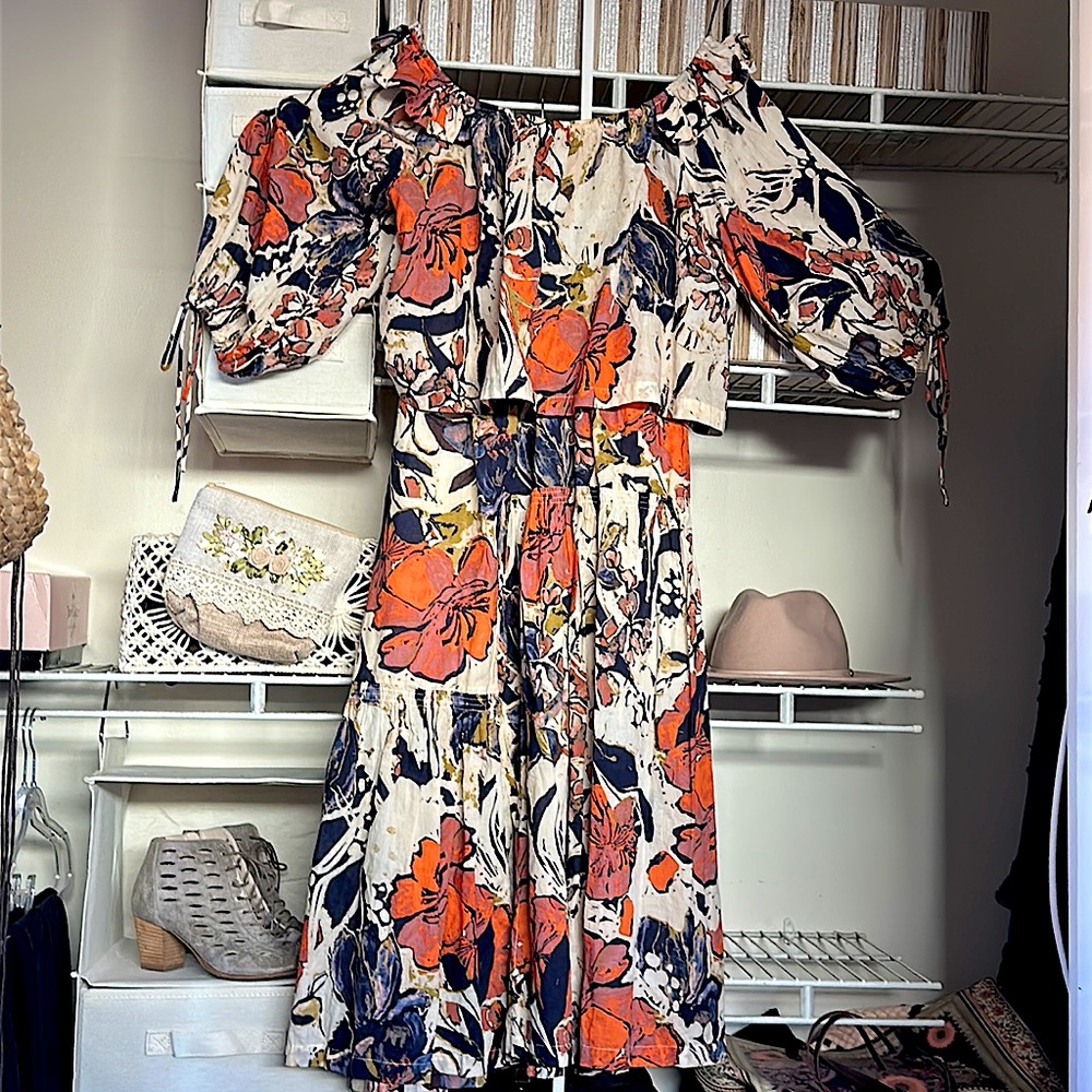 Soft cotton, garden whimsey, skirt 3 tier skirt off/on shoulder, so comfortable
